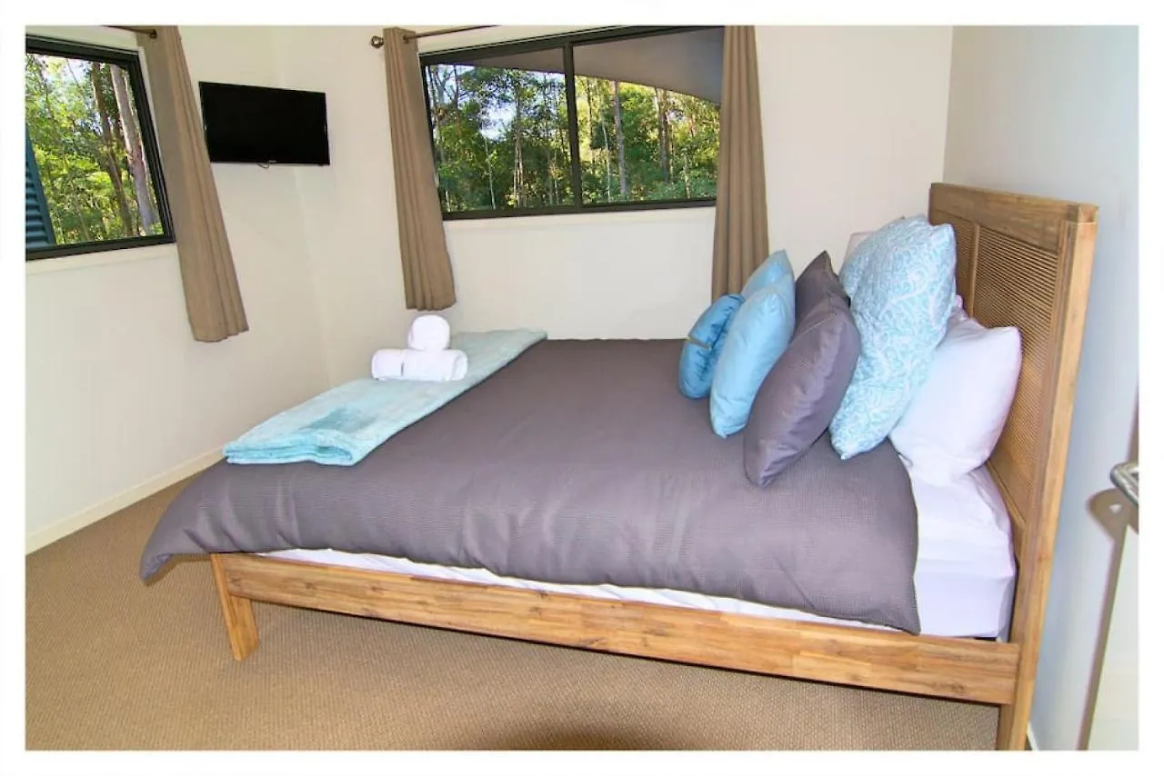 De Zen - Aussie World Holiday Group Venue Villa Palmview Ausztrália