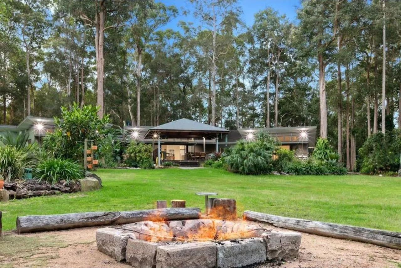 De Zen - Aussie World Holiday Group Venue Villa Palmview