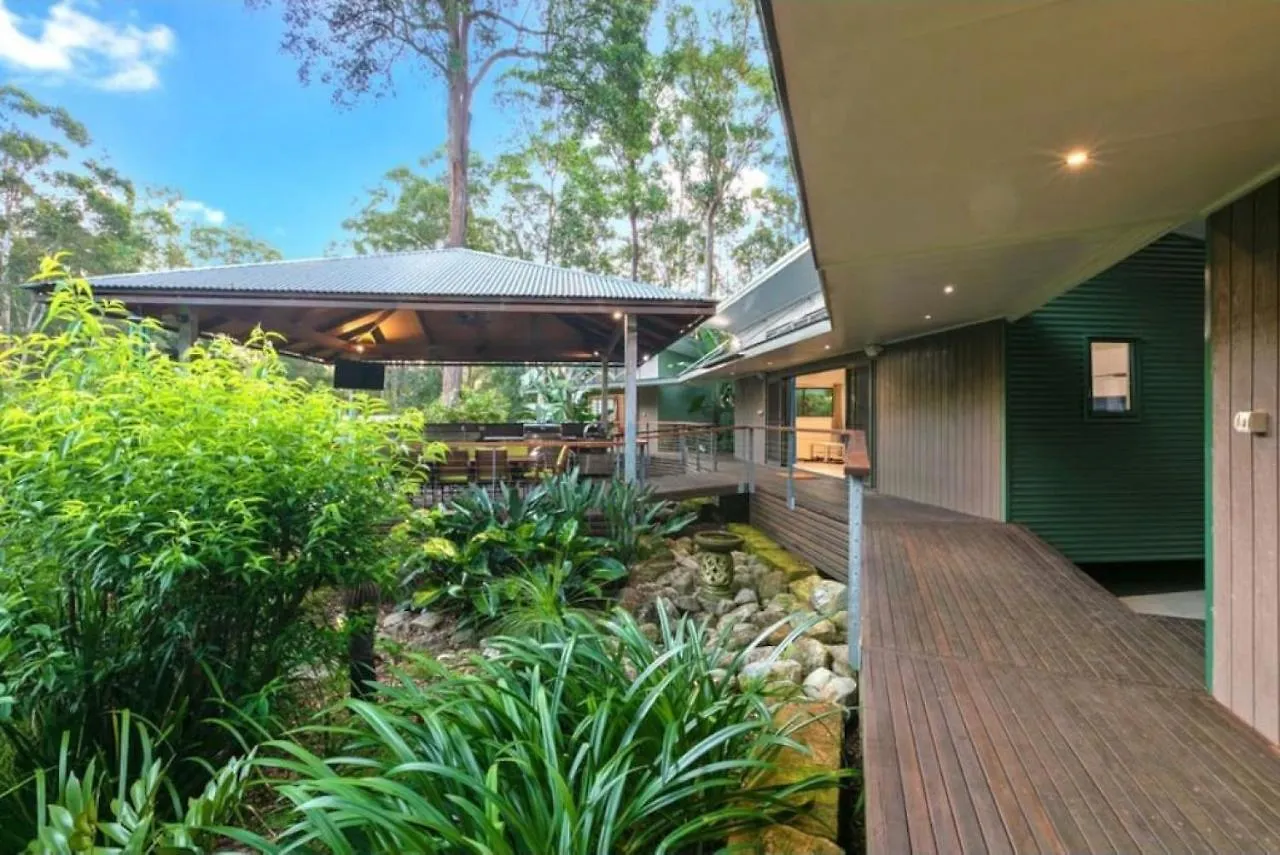 De Zen - Aussie World Holiday Group Venue Villa Palmview Australia